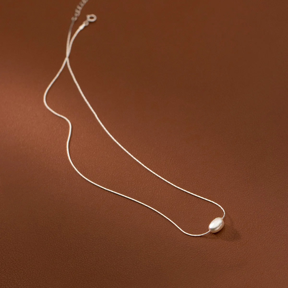 The Silver Pearl Drop Necklace
